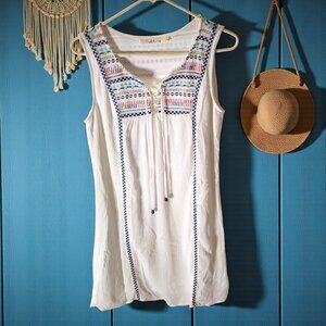 Solitaire Embroidered Boho Tunic Dress – White Blue Rainbow Trim M